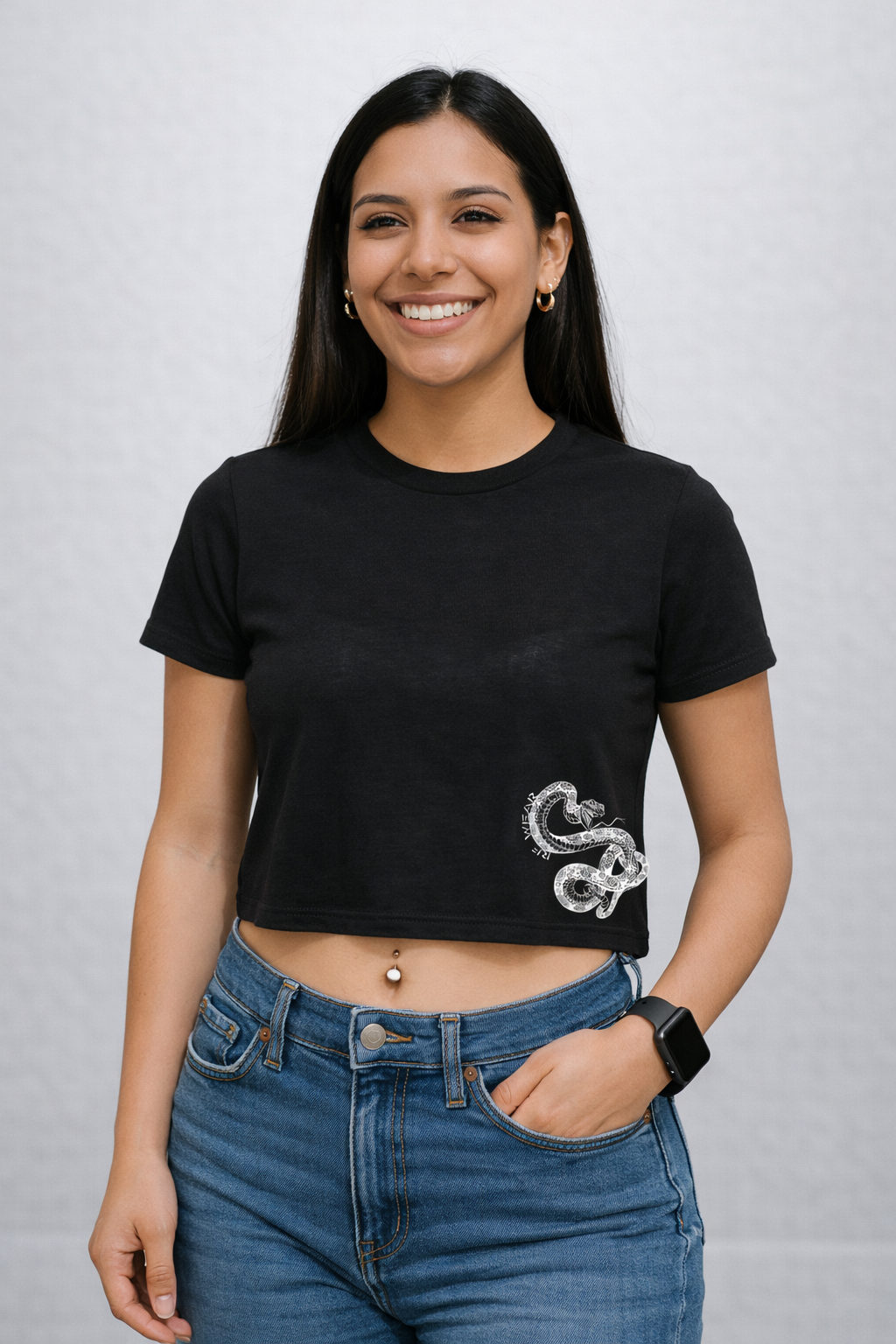 RF-Wear Women's Cropped Flowy Snake T-Shirt