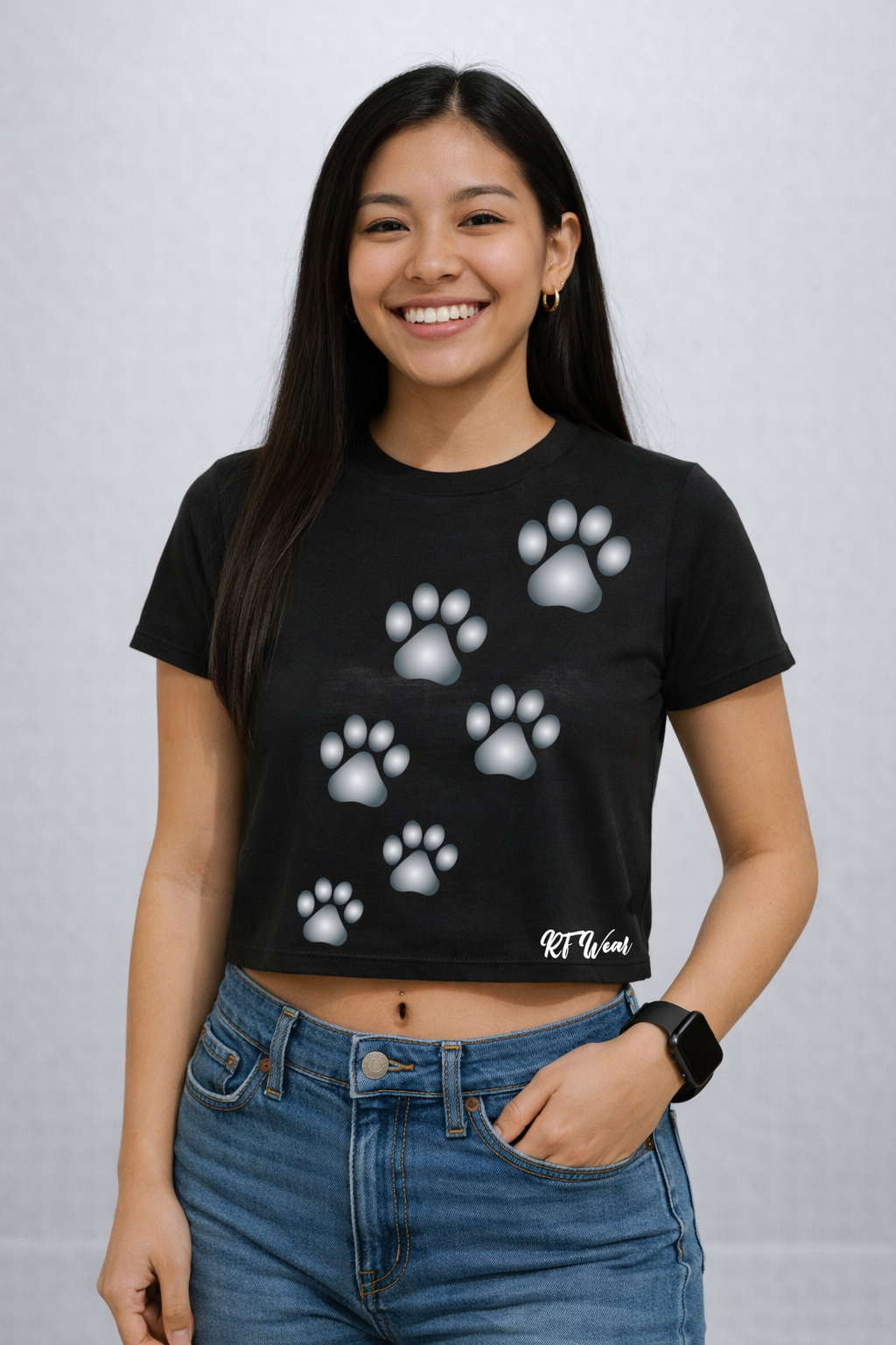 RF-Wear Women's Cropped Flowy Paw Print T-Shirt